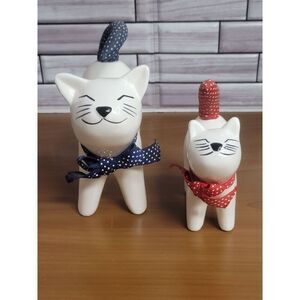Set of 2 Enesco Smiling Cats